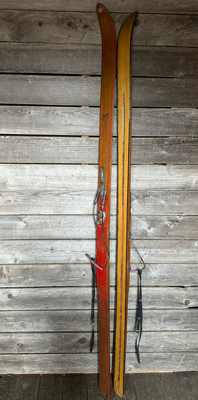 Vintage Northland FIS Skis