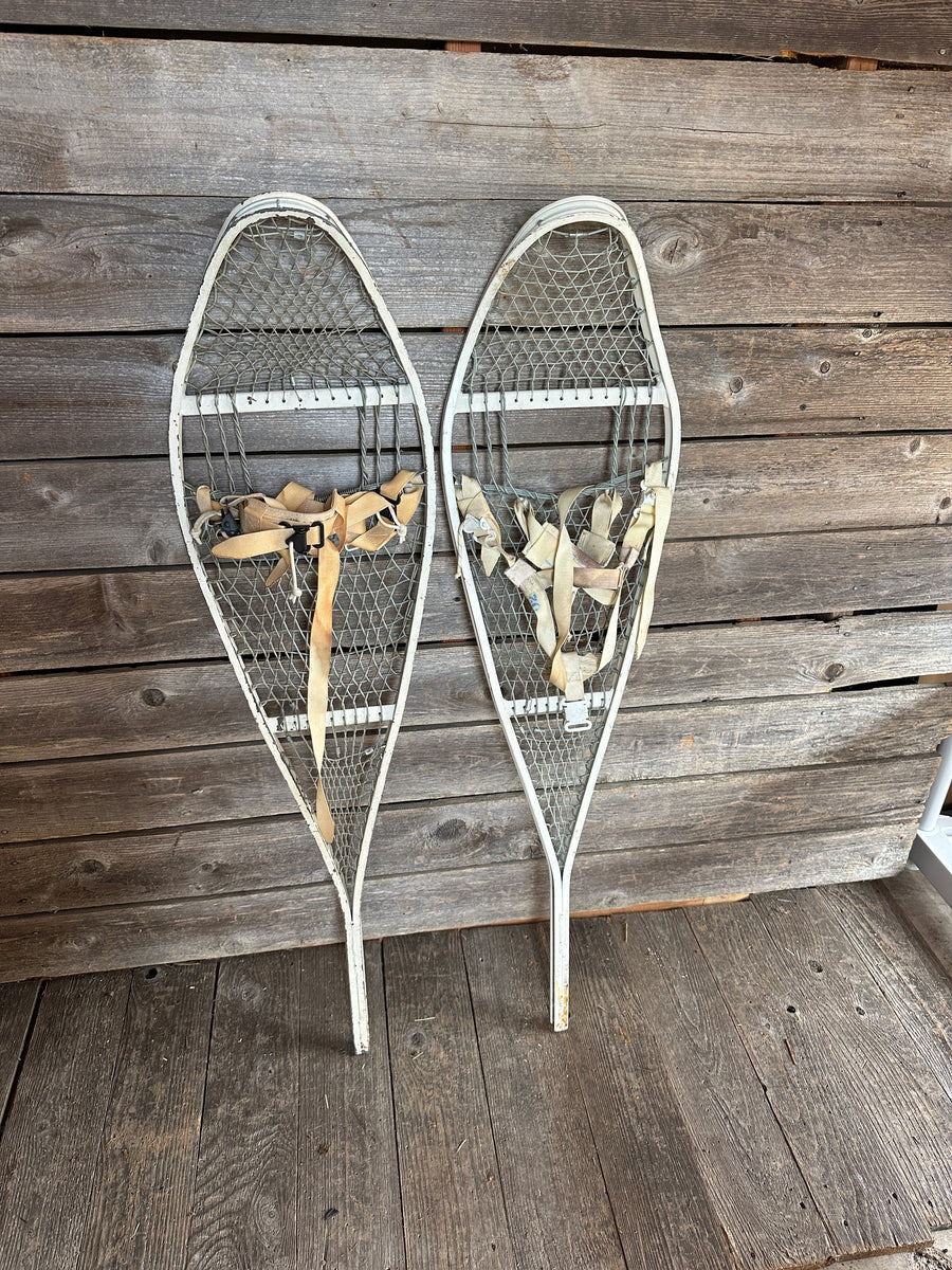US Military Snowshoes - White Metal