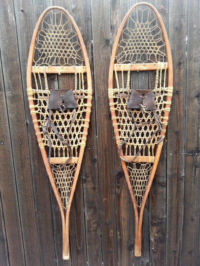 Wallingford Vermont Classic Wooden Snowshoes with Leather Bindings