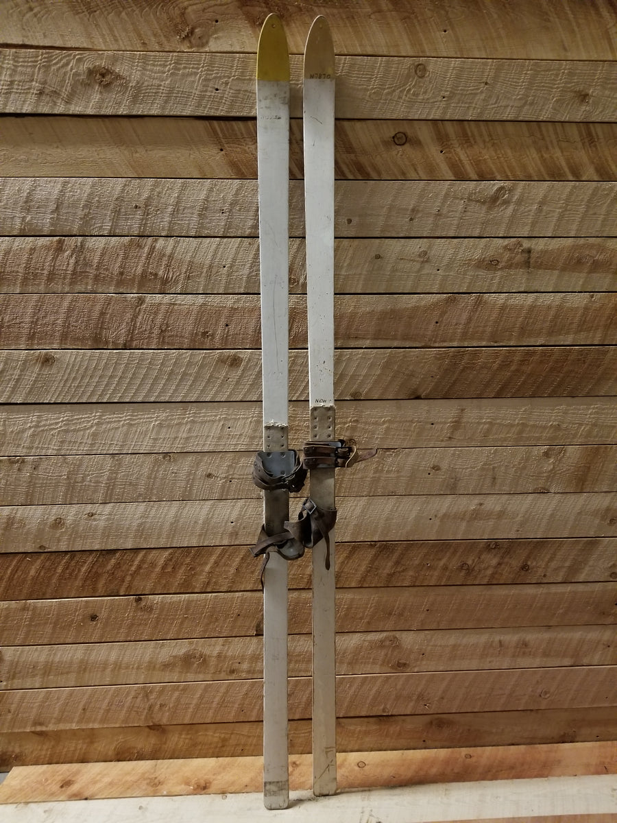 Original 10th Mountain Division Skis