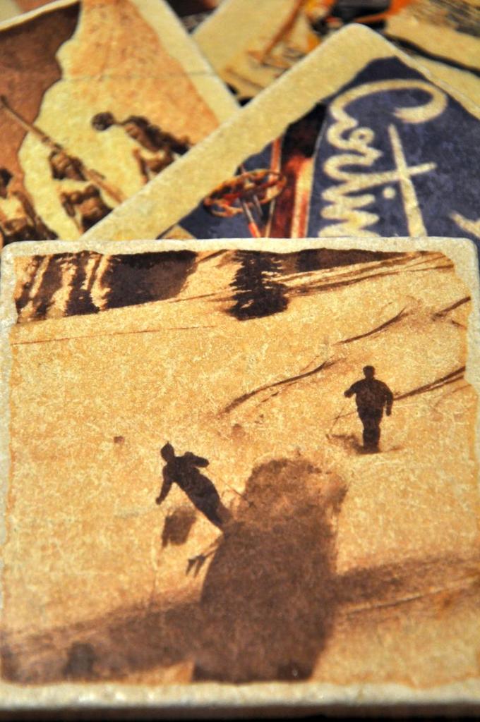 Vintage Marble Ski Coaster - Fresh Powder