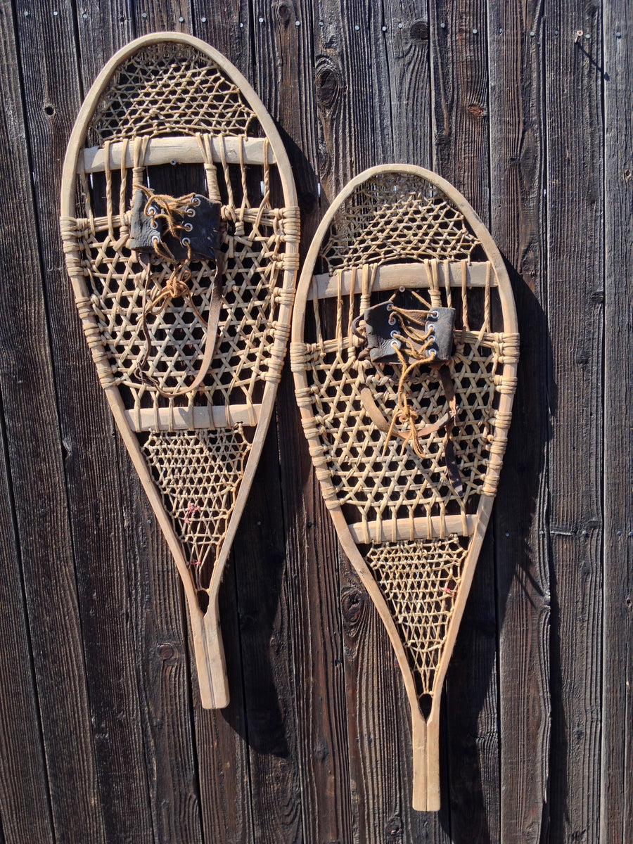 Vintage Trapper Snowshoes