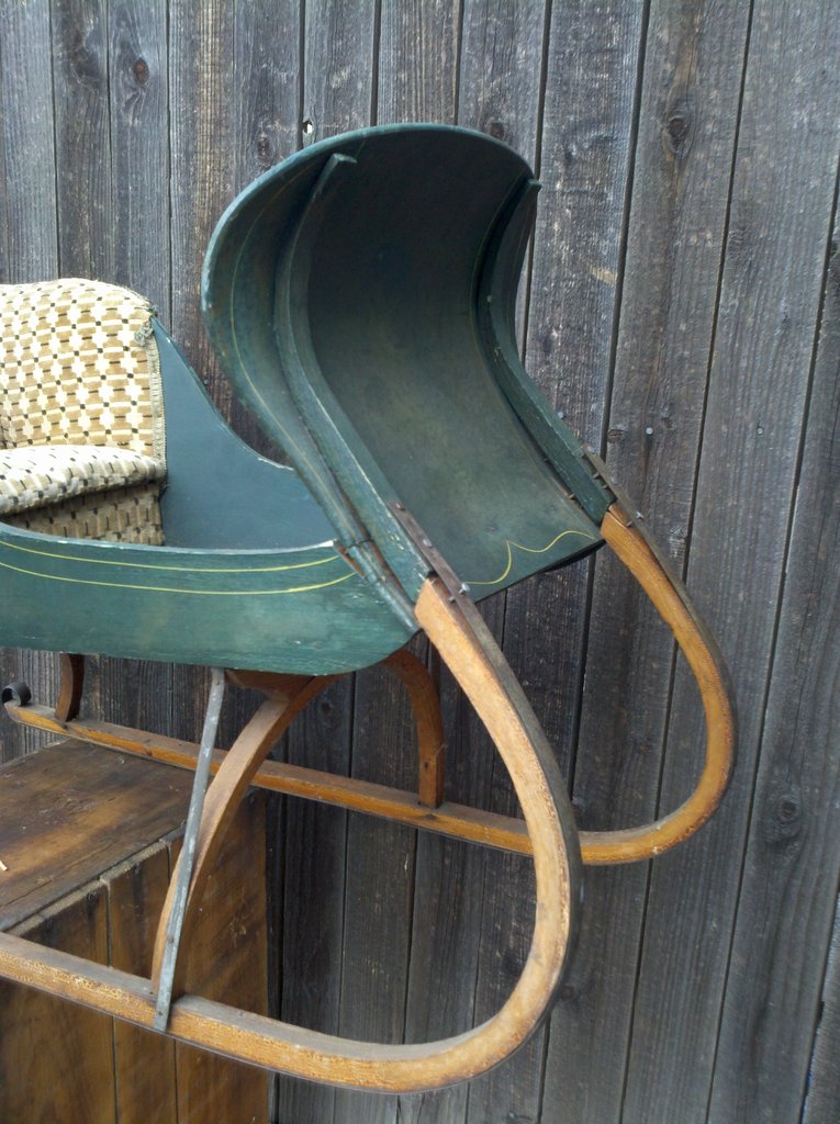 Victorian Childs Sleigh 1920