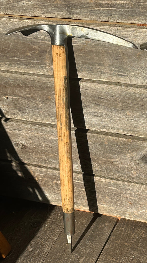 2E6659E3-2061-4C20-8DDD-