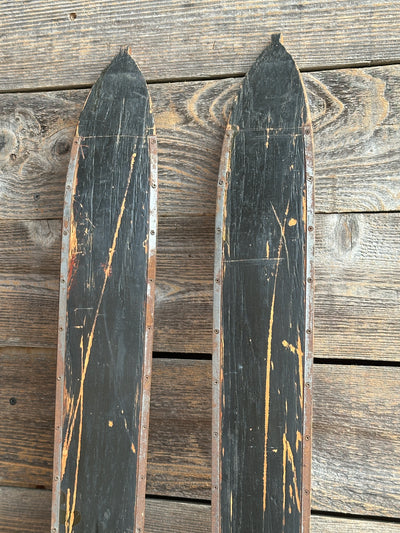 Vintage Groswold Skis (missing label)