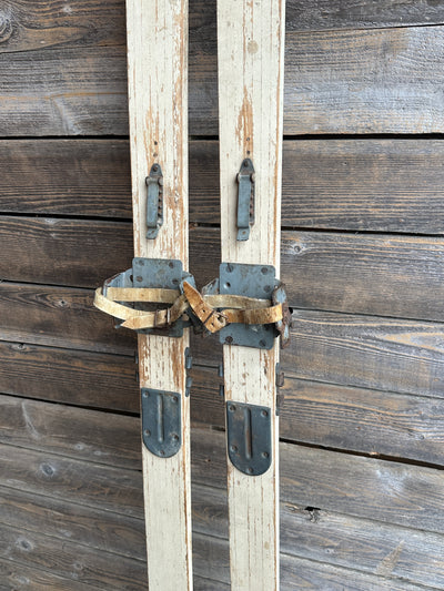 Original 10th Mountain Division Downhill Skis