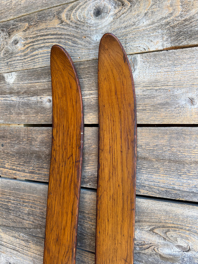 Antique Skis Hiawatha 1930s-1940s