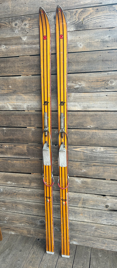 Antique Rossignol Skis