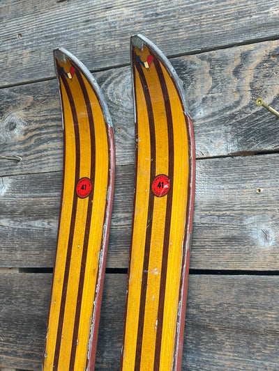 Antique Rossignol Skis