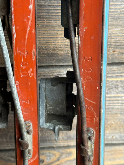 Antique Rossignol Skis