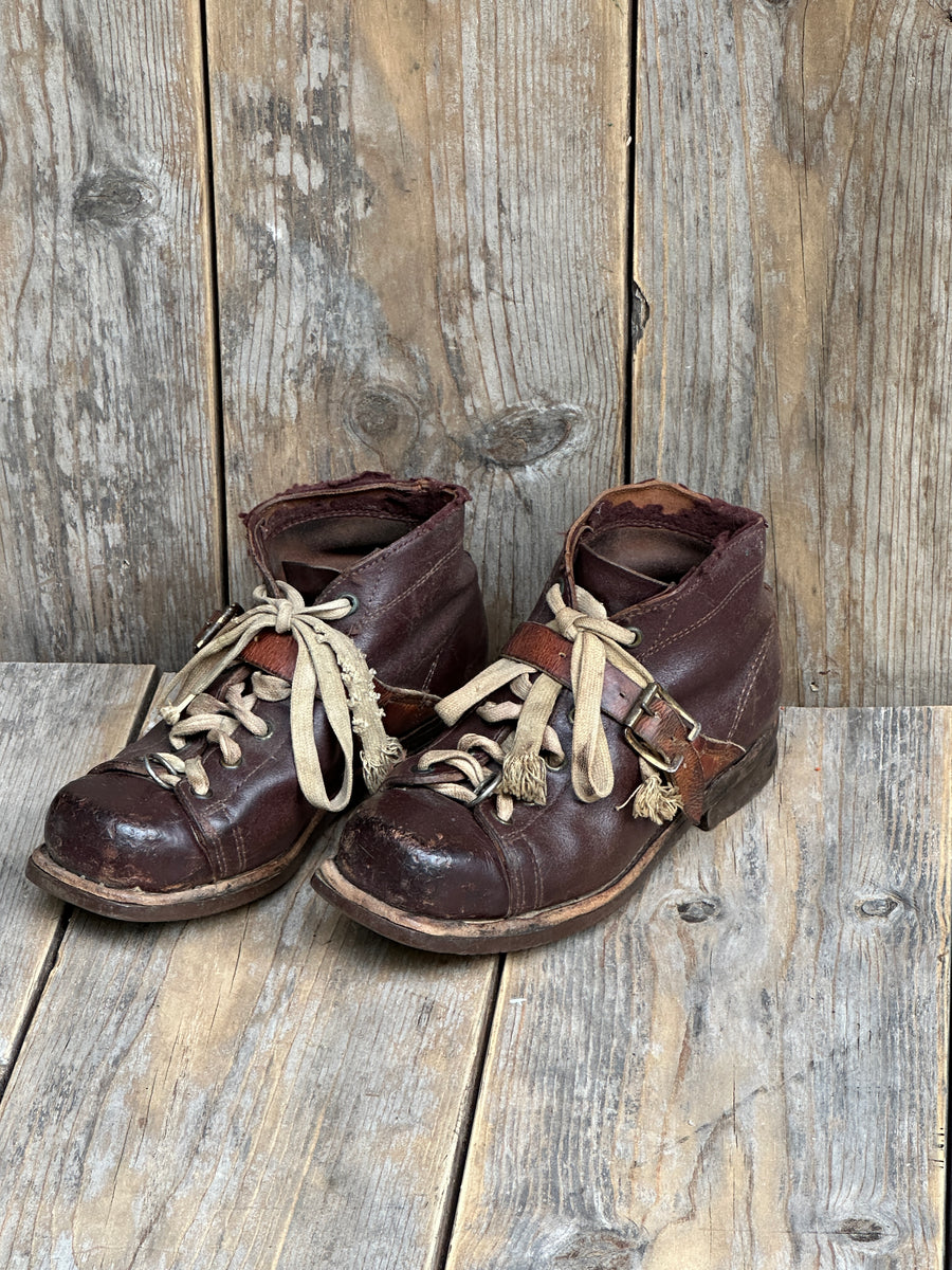 Two-tone Leather Ski Boots - Vintage