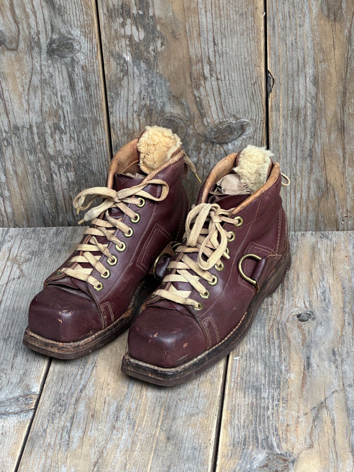 Vintage Square Toe Ski Boots