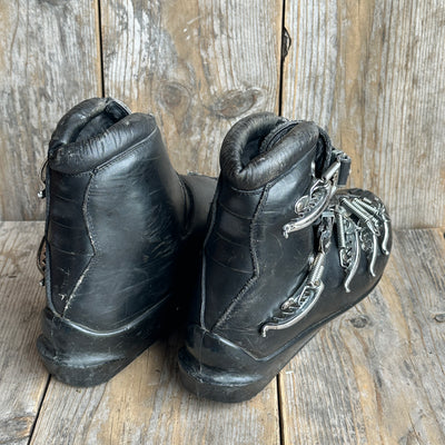 Vintage 5 Buckle Ski Boots