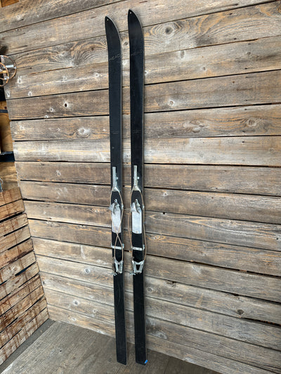 Vintage Head Standard Skis w Market Bindings