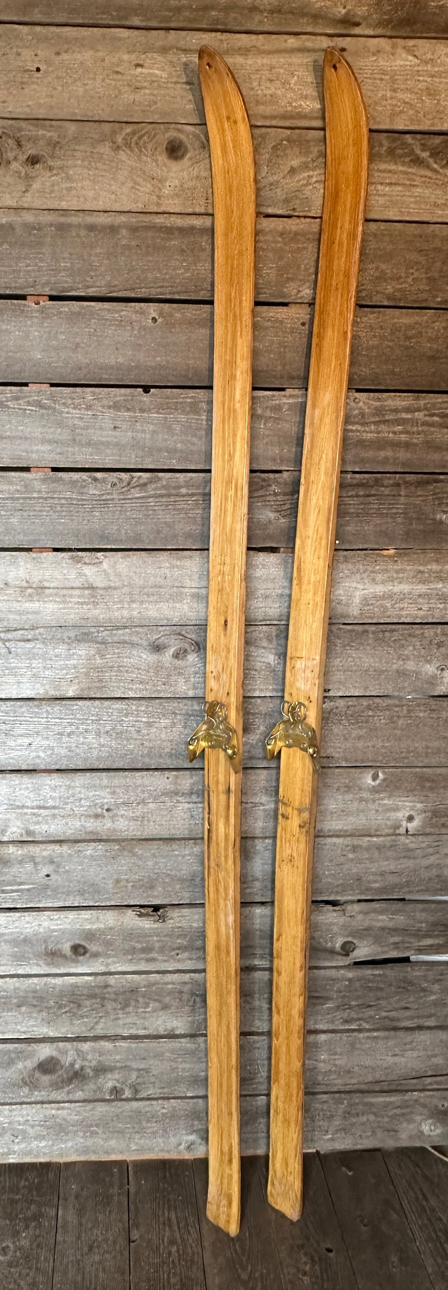 Vintage 10th Mountain Division Downhill Skis