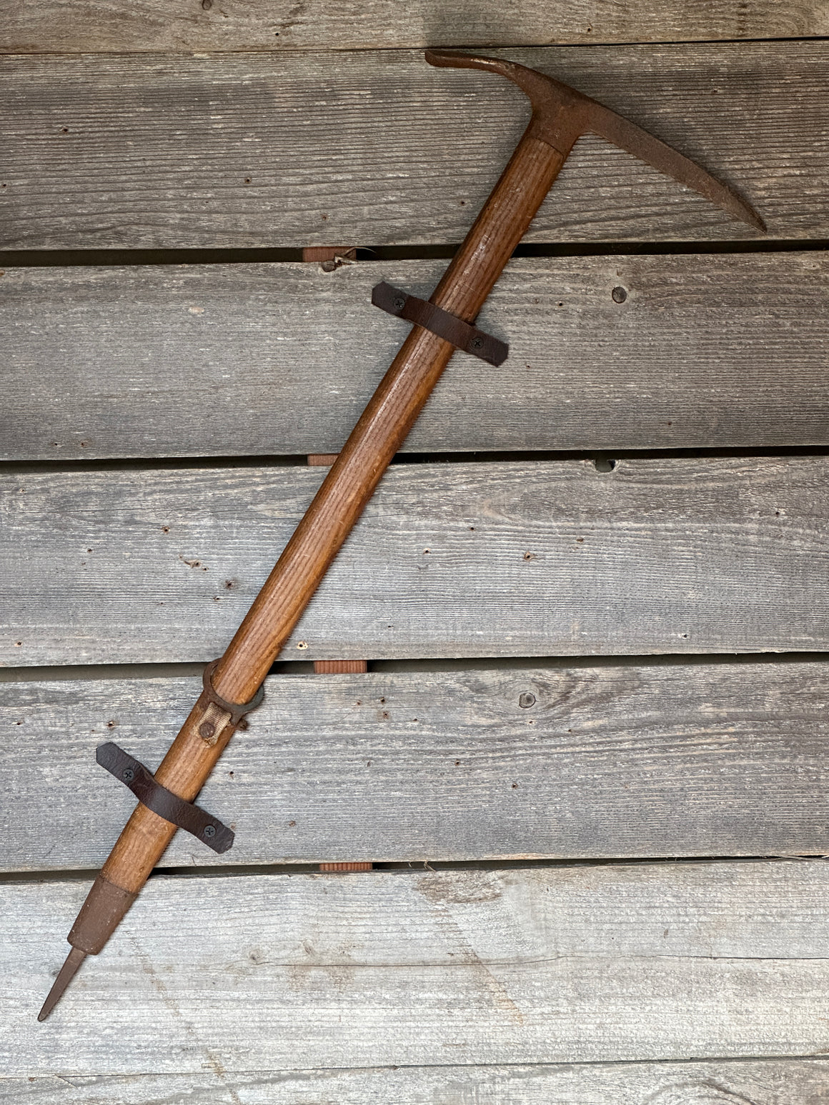 Vintage Mountaineering and Antique Climbing