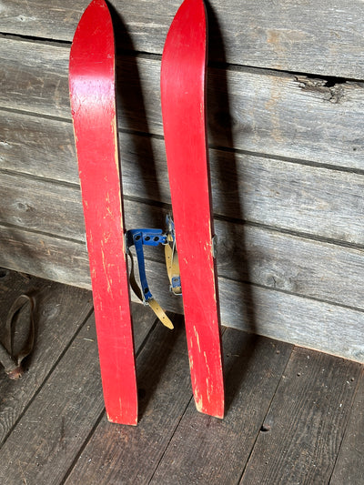 Children’s CHARGER Skis- Red