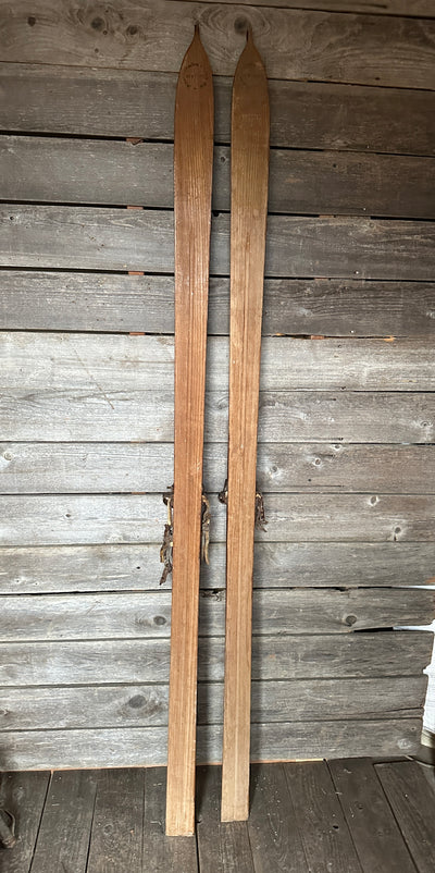 1920s Northland Pointed Tip Skis - Abercrombie and Fitch Co.
