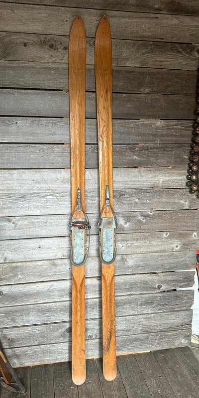 Antique Lund Skis