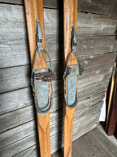 Antique Lund Skis