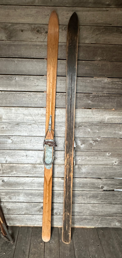 Antique Lund Skis