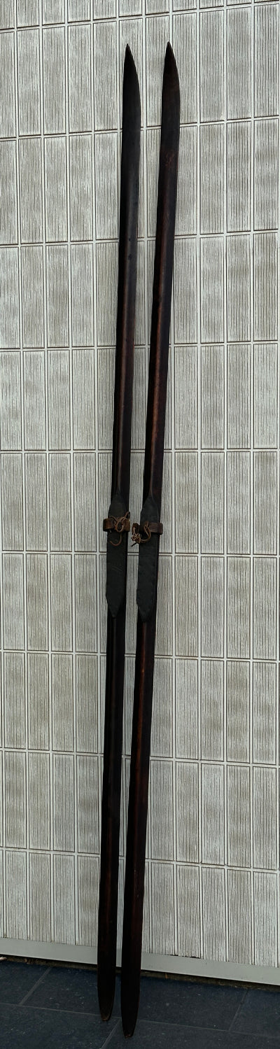 Primitive Norwegian Snow Skis 106"