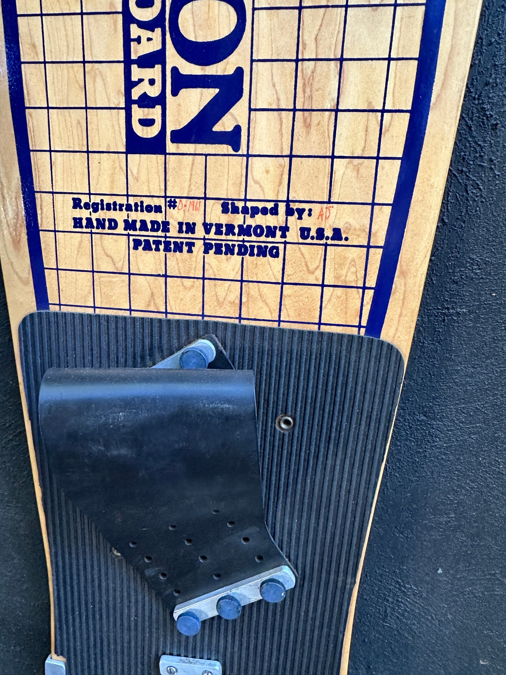 BURTON　BACKHILL SNOWBOARD 1983年モデル 1983 Vintage Burton Backhill Snowboard (with Original Box