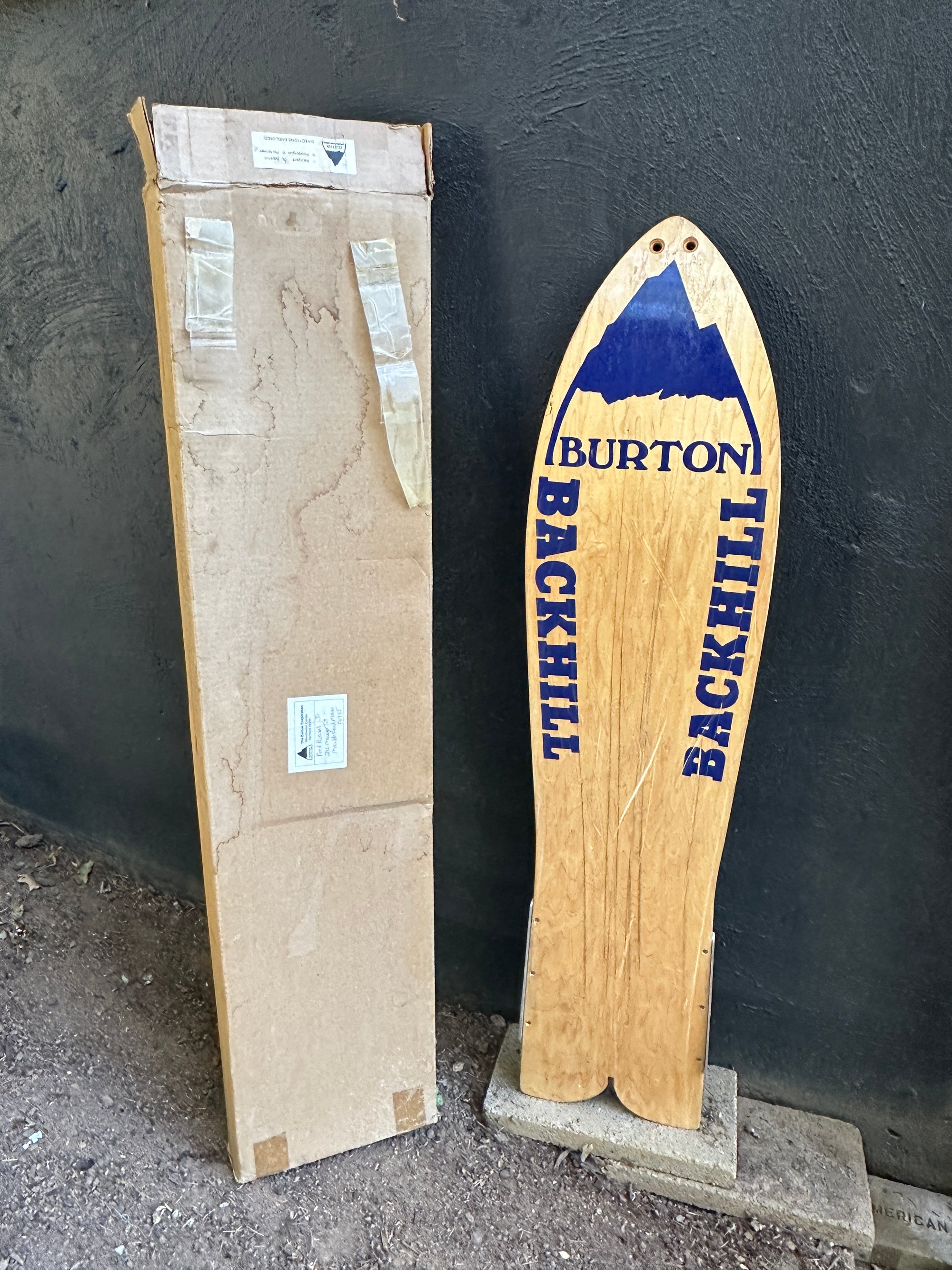 BURTON　BACKHILL SNOWBOARD 1983年モデル 1983 Vintage Burton Backhill Snowboard (with Original Box