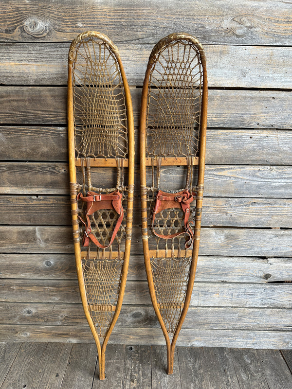 Abercrombie Fitch - 10th Mountain Division Snowshoes - VintageWinter