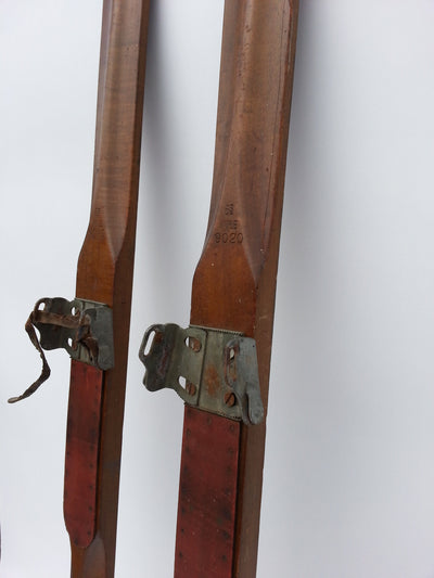 Vintage Lund Downhill Skis