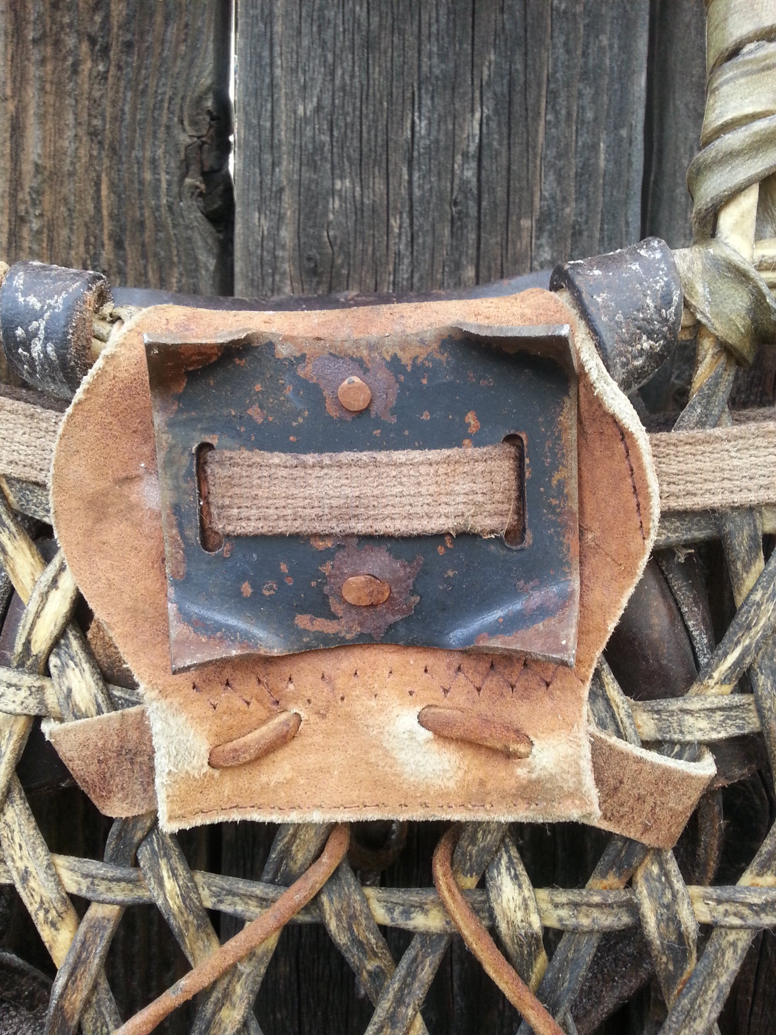 Wallingford Vermont Classic Wooden Snowshoes with Leather Bindings