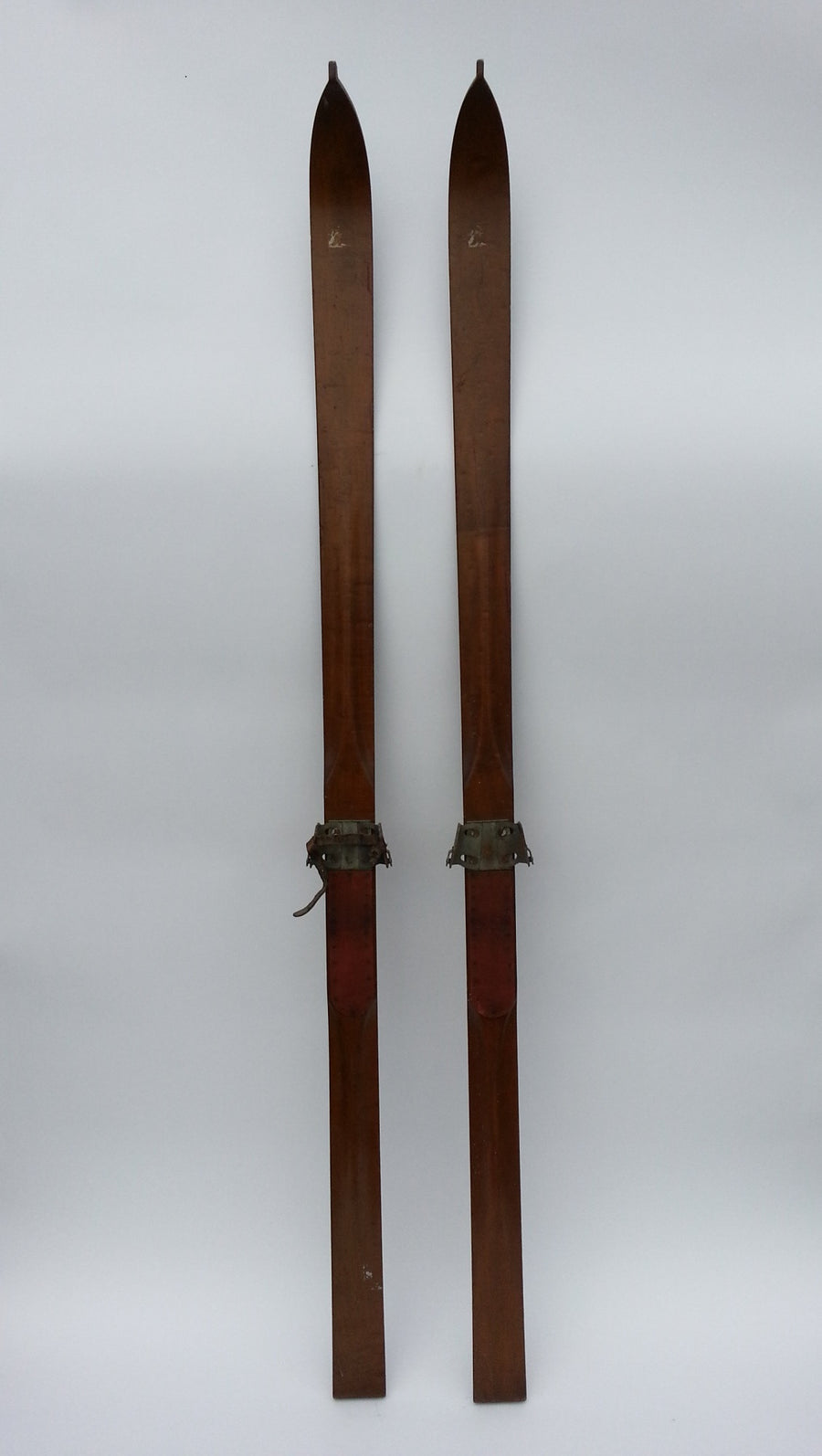 Vintage Lund Downhill Skis