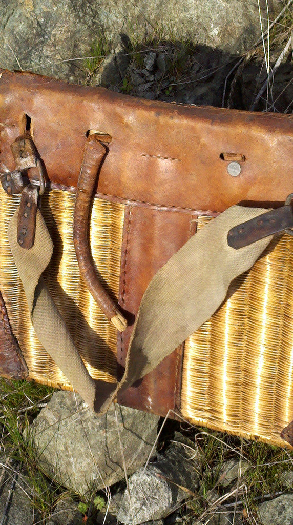 Collectors Vintage Fishing Creel