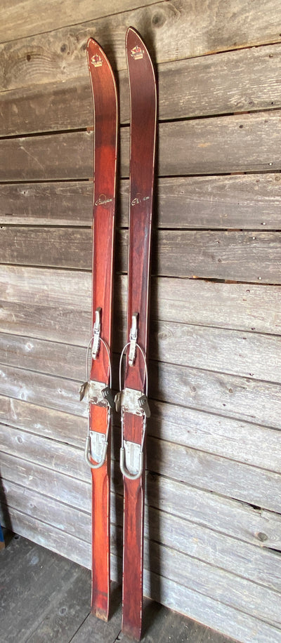 Hedlund "Champion" Skis