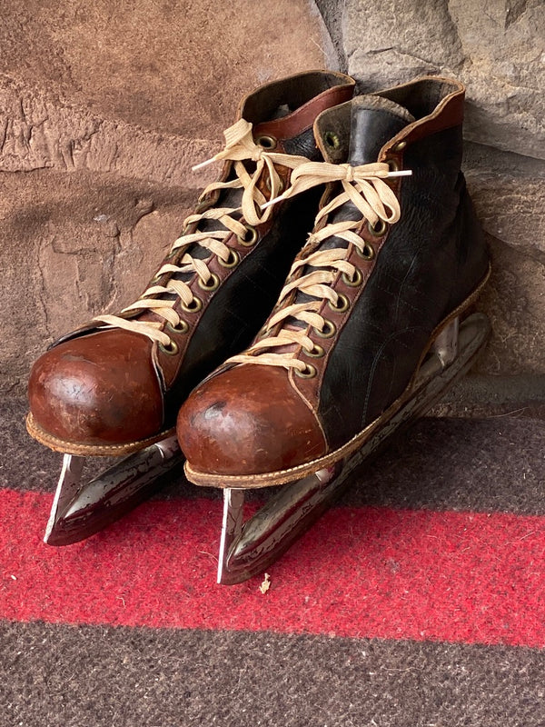⛸️ Patins à Glace Anciens En Cuir Brun – Années 1900 – Sports D'hiver Vintage