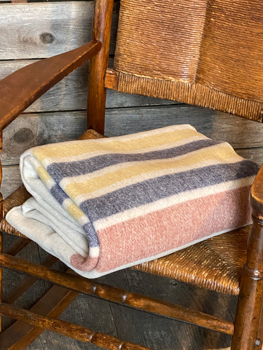 Cream Bay Blanket with Stripes Wool Blanket
