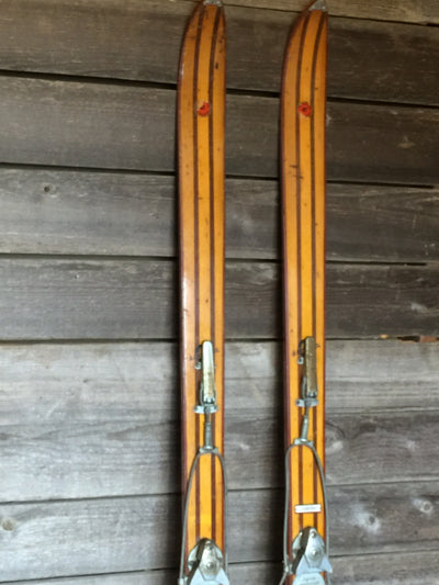 Antique Rossignol Skis