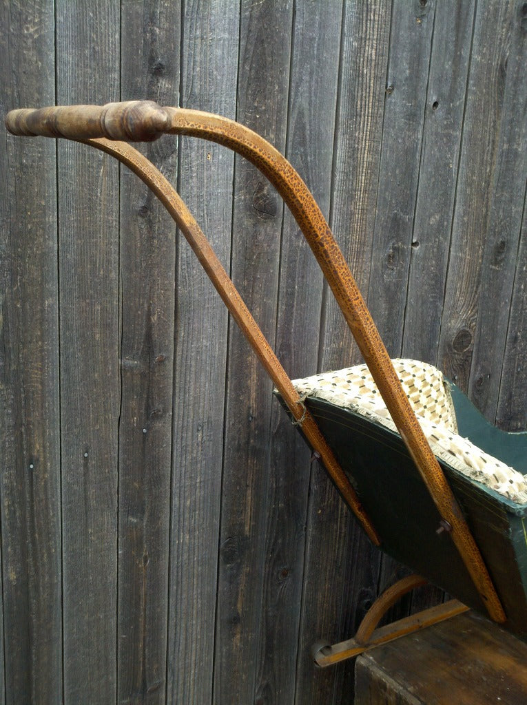 Victorian Childs Sleigh 1920