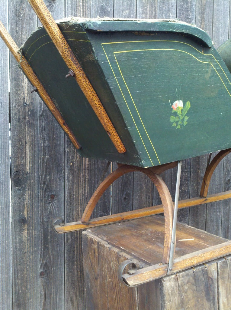 Victorian Childs Sleigh 1920