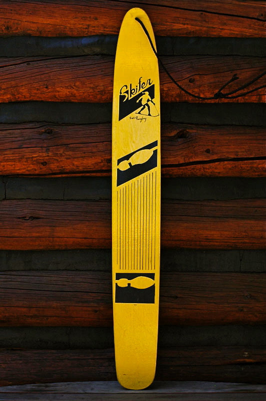 Vintage Ski Skifer VintageWinter Surfing -