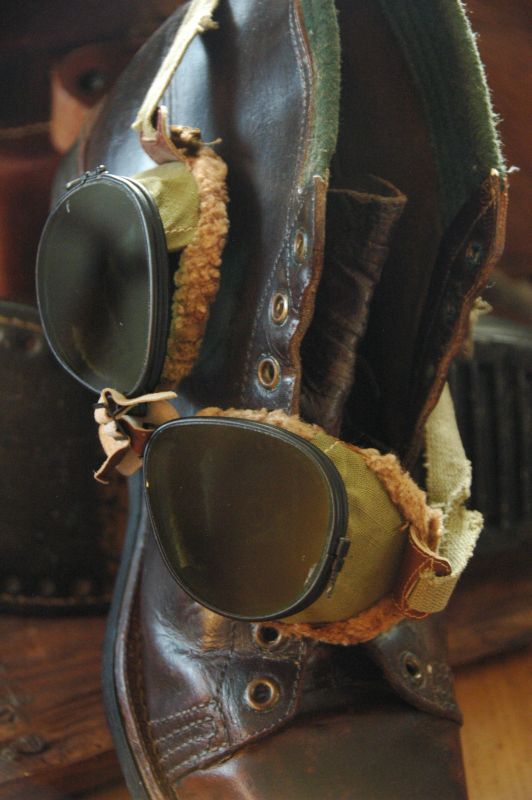 military ski goggles U.S. 10th Mountain Division Ski Goggles