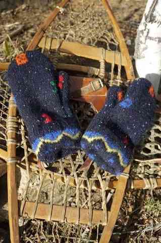 Wool "Vintage Sweater" Mittens