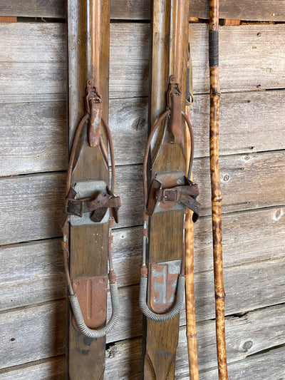 JC Higgins Downhill Skis