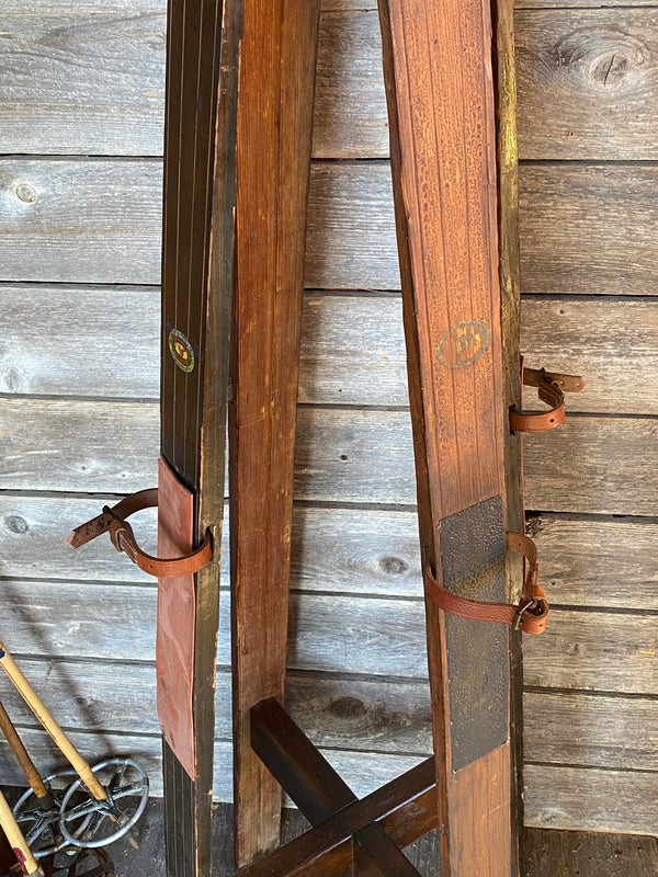 Vintage Skis Hall Tree - Standing Ski Coat Rack - VintageWinter