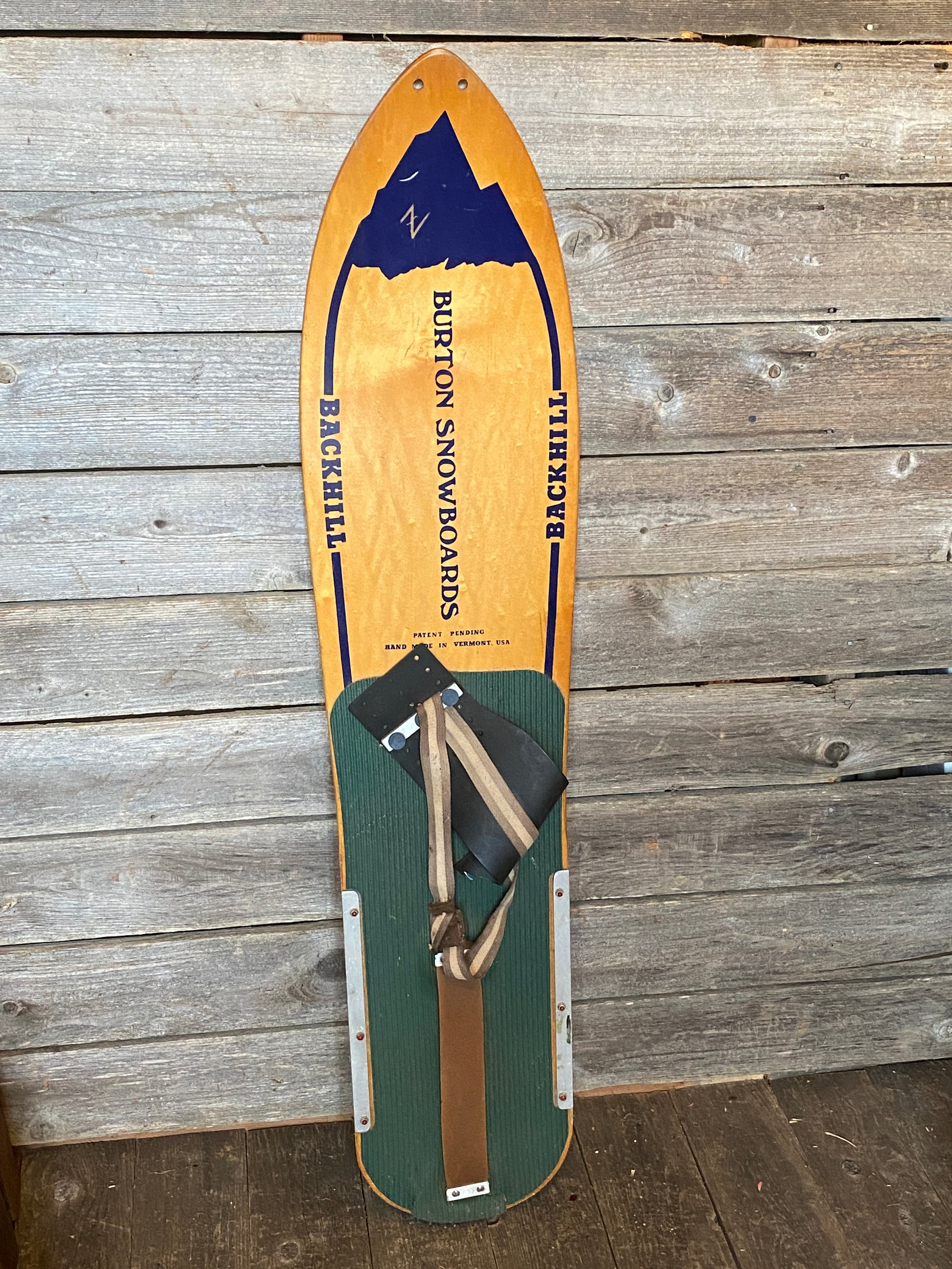 5 vintage burton snowboard Vintage 1982 Burton Backhill Snowboard