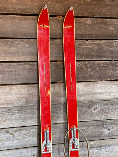 Antique Volstra skis