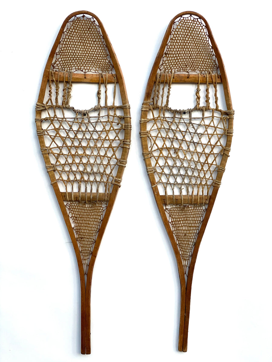 Vintage Trapper Snowshoes